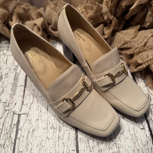 Liz Claiborne Block Heel Show Cream Gold Buckle - Picture 2 of 5